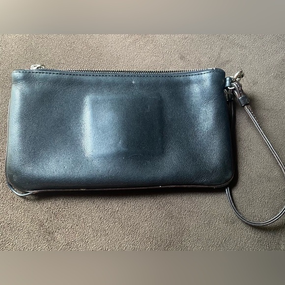 Vintage coach wristlet - Picture 2 of 11